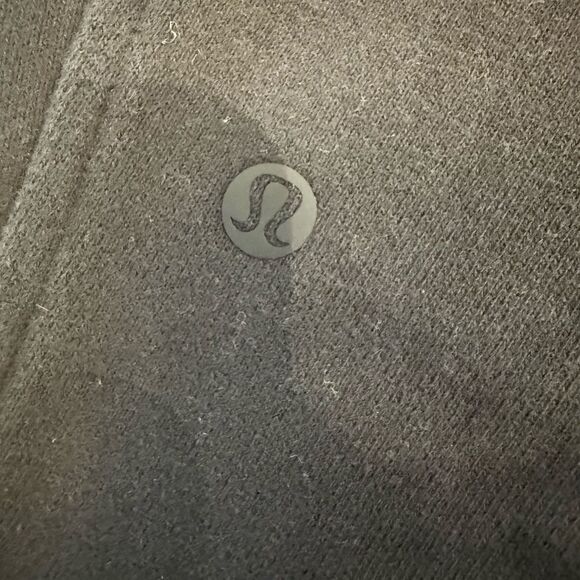 Lululemon Scuba Jogger - size 2 - Picture 5 of 7